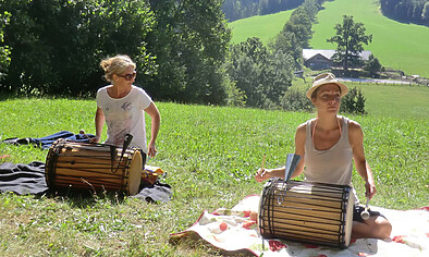 trommeln in den bergen