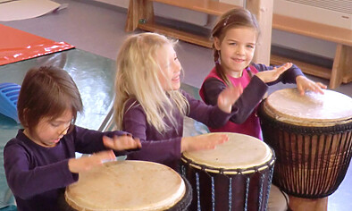 children drumming